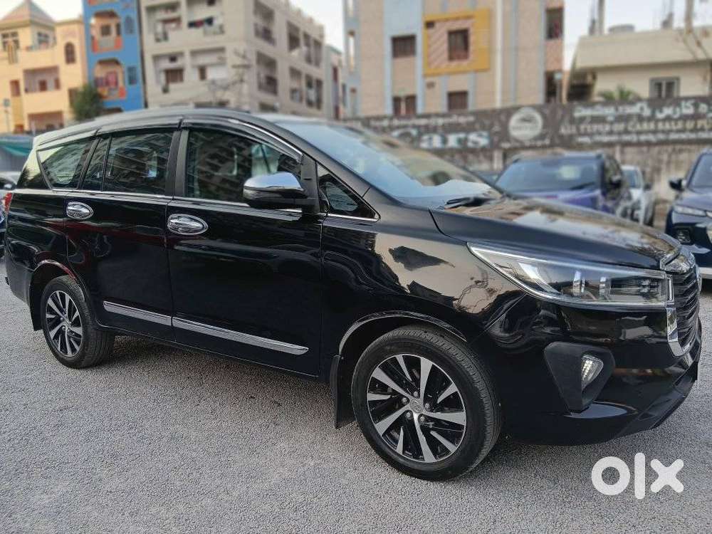 Toyota Innova Crysta 2.8z Automatic, 2021, Diesel