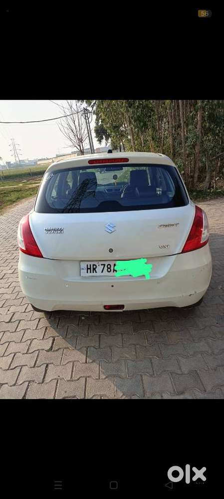 Maruti Suzuki Swift Vxi + Manual, 2014, Petrol