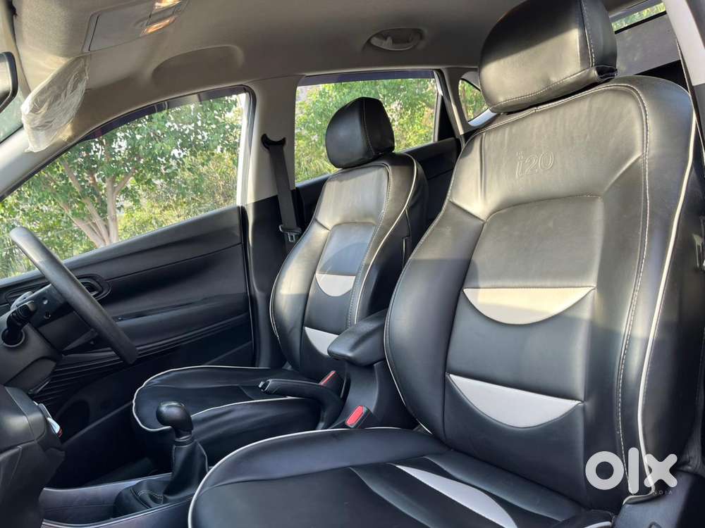 Hyundai I20 1.2 Magna Executive, 2023, Petrol