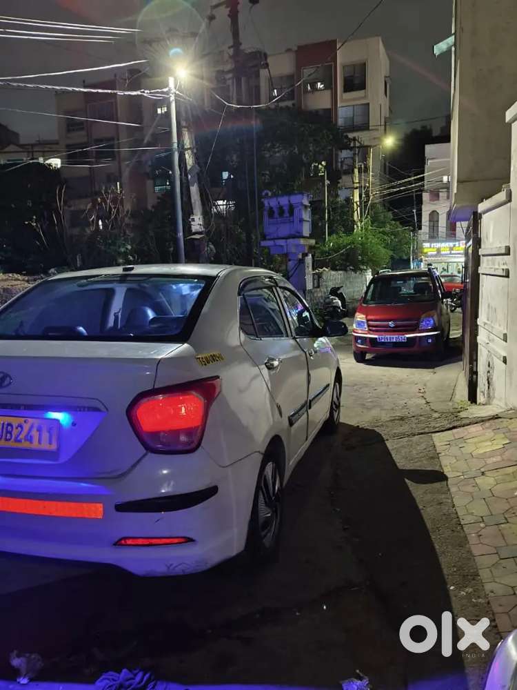 Hyundai Xcent 2017 Diesel Well Maintained
