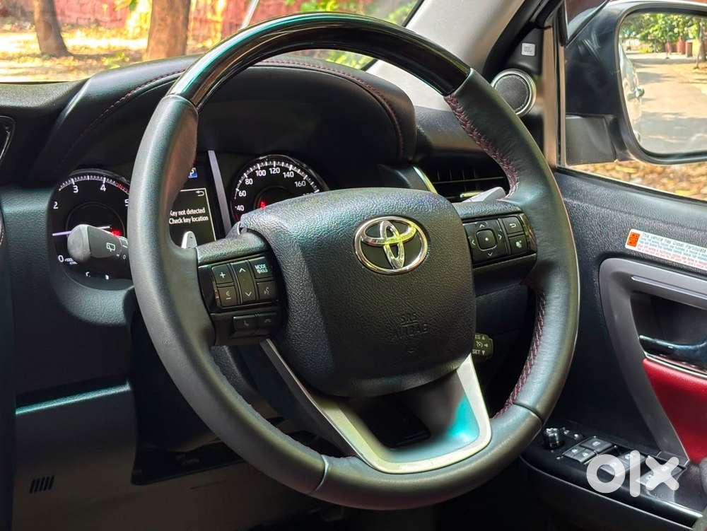 Toyota Fortuner Legender 4x4 At 2.8, 2023, Diesel