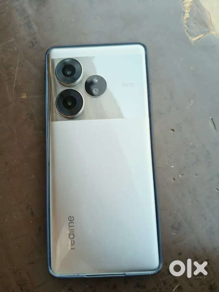 Realme gt 6 good condition aa working only display black dot