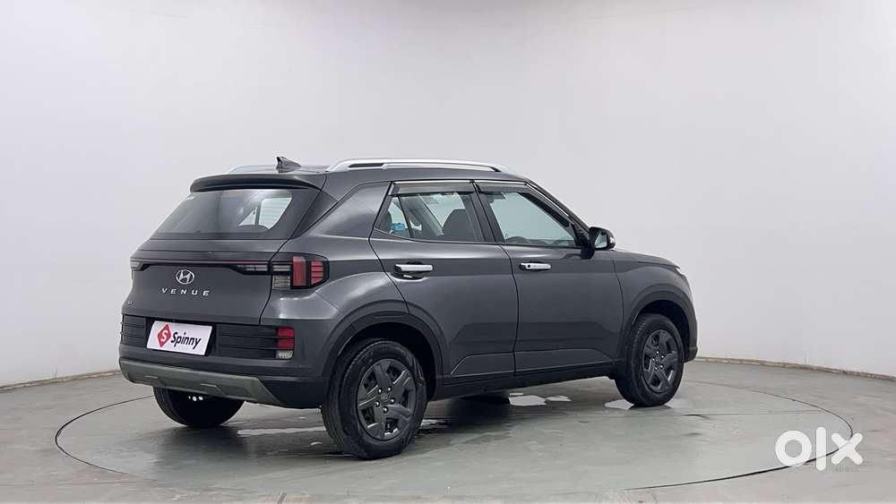 Hyundai Venue Sx, 2023, Petrol