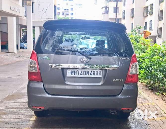Toyota Innova 2.5 G (diesel) 8 Seater, 2012, Diesel