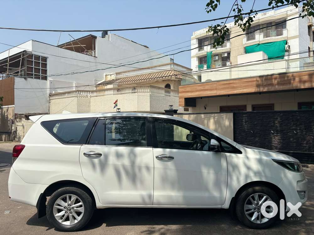Toyota Innova Crysta 2.4 G Mt 8s, 2018, Diesel