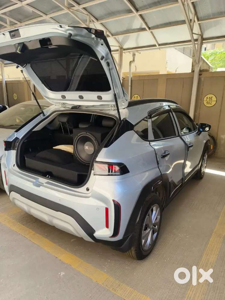 Maruti Suzuki Fronx 2025 Cng & Hybrids 2025 December Only 6 Month