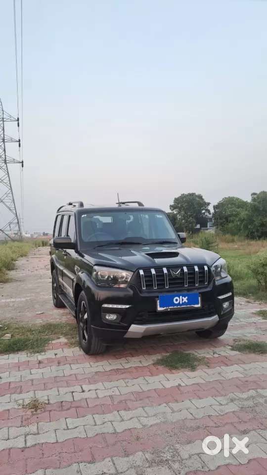 Mahindra Scorpio Classic, 2023, Diesel