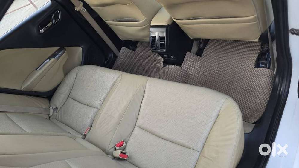 Honda City V At Exclusive, 2017, Petrol