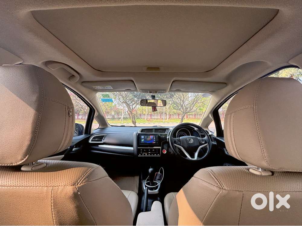 Excellent Condition 2020 Honda Jazz Zx Cvt (top Model)