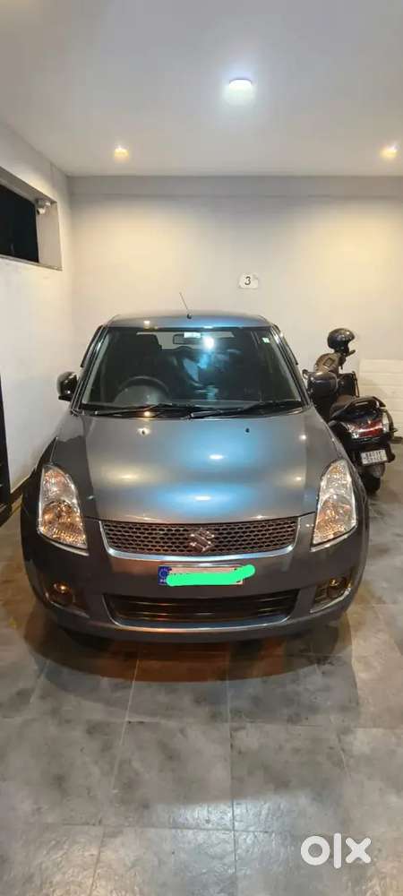 Maruti Suzuki Swift 2010 Petrol 30000 Km Driven