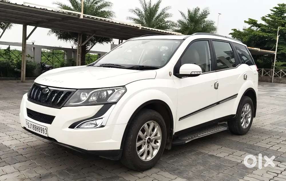 Mahindra Xuv500 Fwd W10 2017 Diesel 50000 Km Driven First Owner