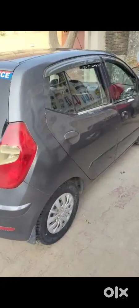 Hyundai Grand I10 2015 Petrol Well Maintained