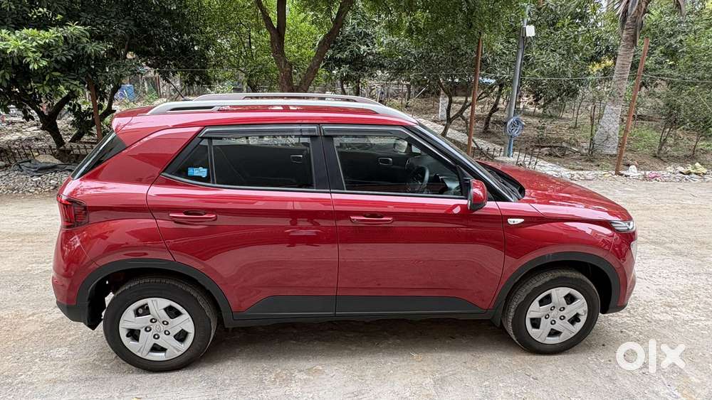Hyundai Venue S, 2021, Petrol