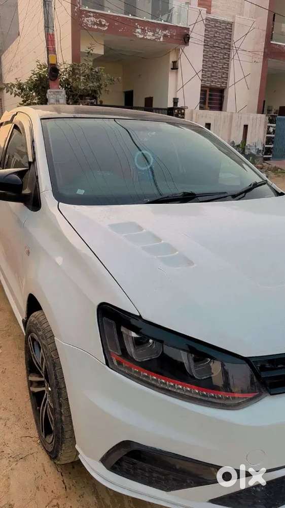 Volkswagen Polo 2013 Diesel 73000 Km Driven