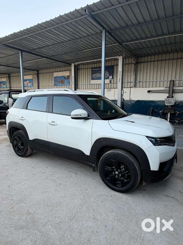 Brezza Zxi Smart Hybred 2023 New Condition