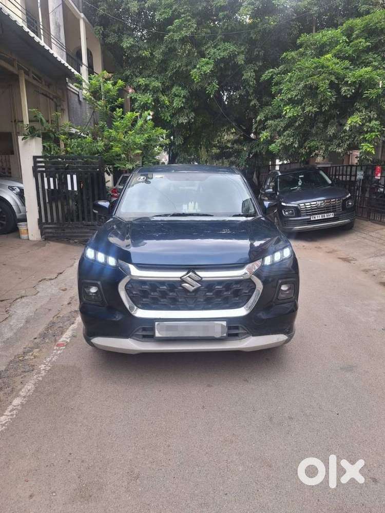 Maruti Suzuki Grand Vitara 1.5 Delta Smart Hybrid At, 2023, Petrol