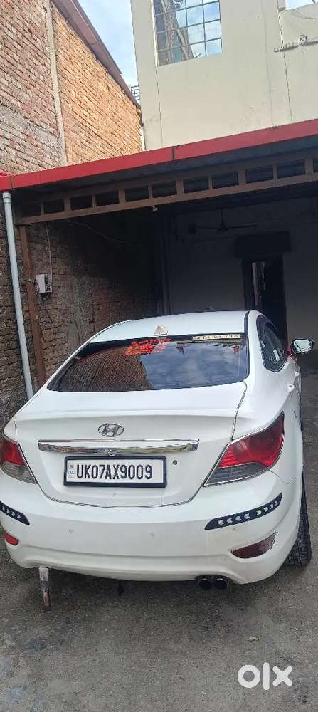 Hyundai Verna 2013