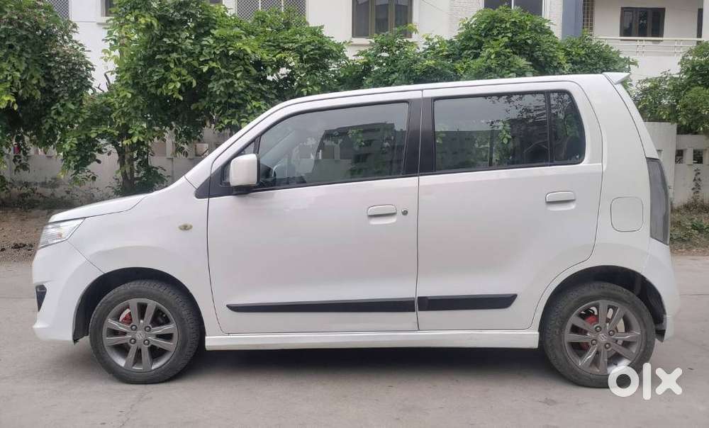 Maruti Suzuki Wagon R Stingray Vxi, 2013, Petrol