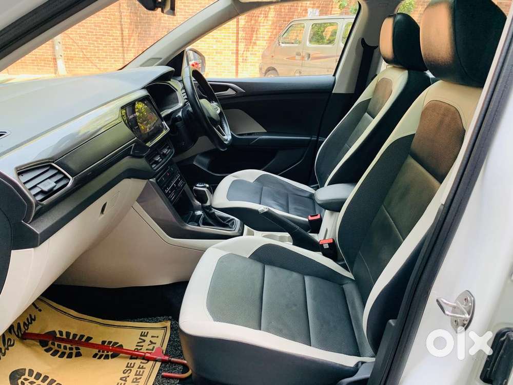 Volkswagen Taigun 1.0 Tsi Topline At, 2022, Petrol