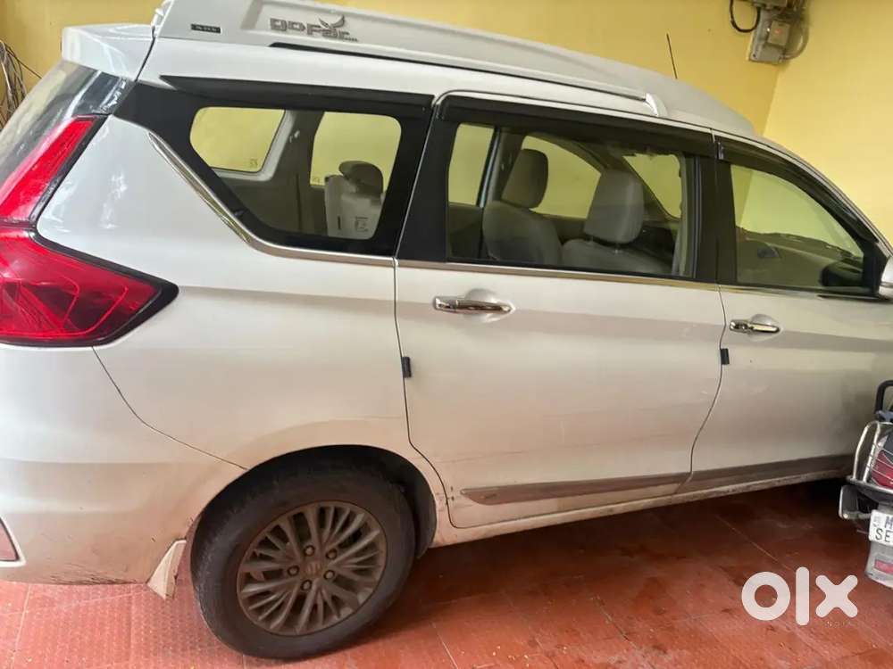 टॉप मॉडल है Pus बटन स्टार्ट Koi Kam नहीं है