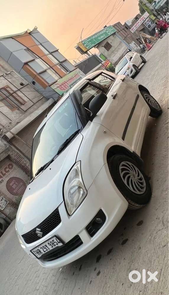 Swift 2010 Petrol With 90000 Km Driven