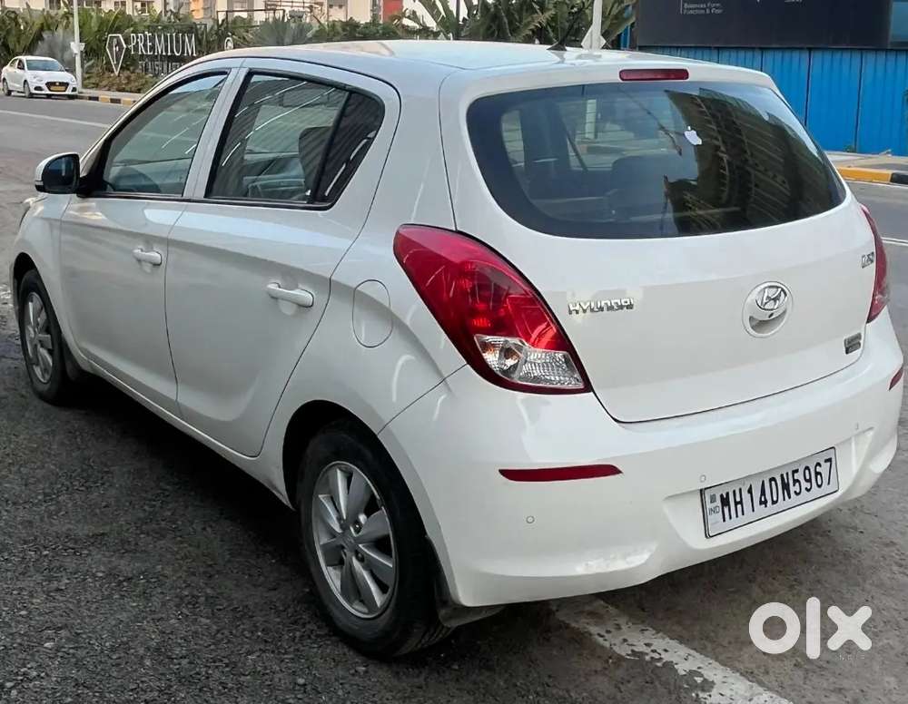 Hyundai I20
2012
Sportz 1.2 
Petrol + Cng
1st Owner
Only 77000/- Km