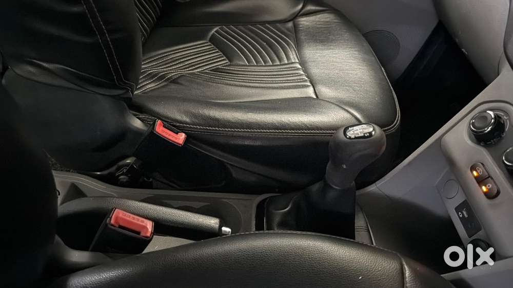 Tata Tiago 1.2 Revotron Xt Option, 2023, Petrol