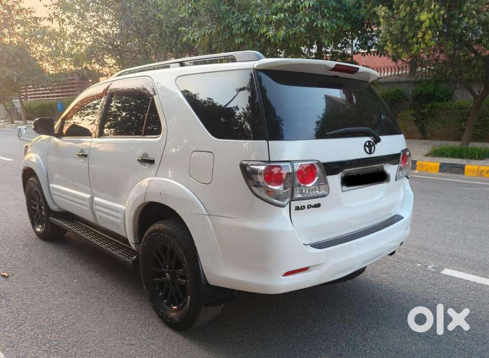 Toyota Fortuner 3.0 4x2 Mt, 2012, Diesel