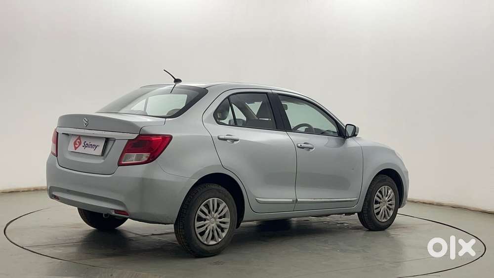 Maruti Suzuki Dzire 1.2 Vxi, 2023, Petrol