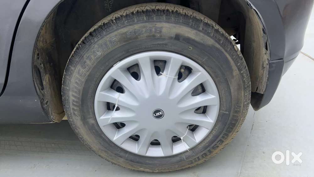 Maruti Suzuki Swift Vvt Vxi, 2017, Petrol