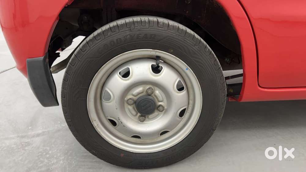 Maruti Suzuki Estilo Lxi Bs-iv, 2012, Petrol