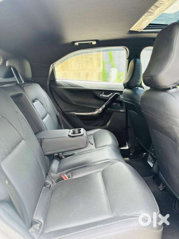 Tata Nexon Fearless Plus S 1.2 Revotron Petrol 7 Dca Dt, 2023, Petro..