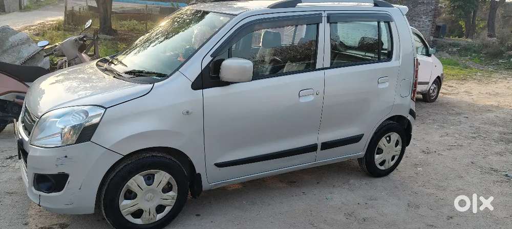 Maruti Suzuki Wagon R 1.0 2015 Petrol 165000 Km Driven New Insurance