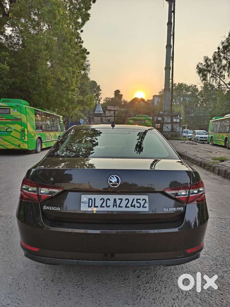 Skoda Superb Style 1.8, 2018, Petrol