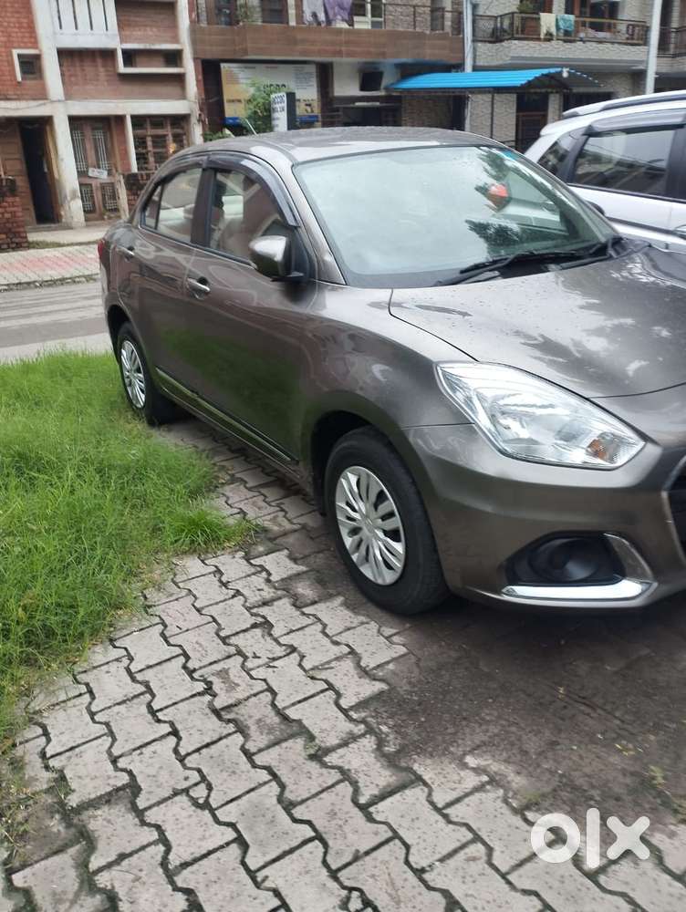 Maruti Suzuki Dzire 1.2 Vxi, 2023, Petrol