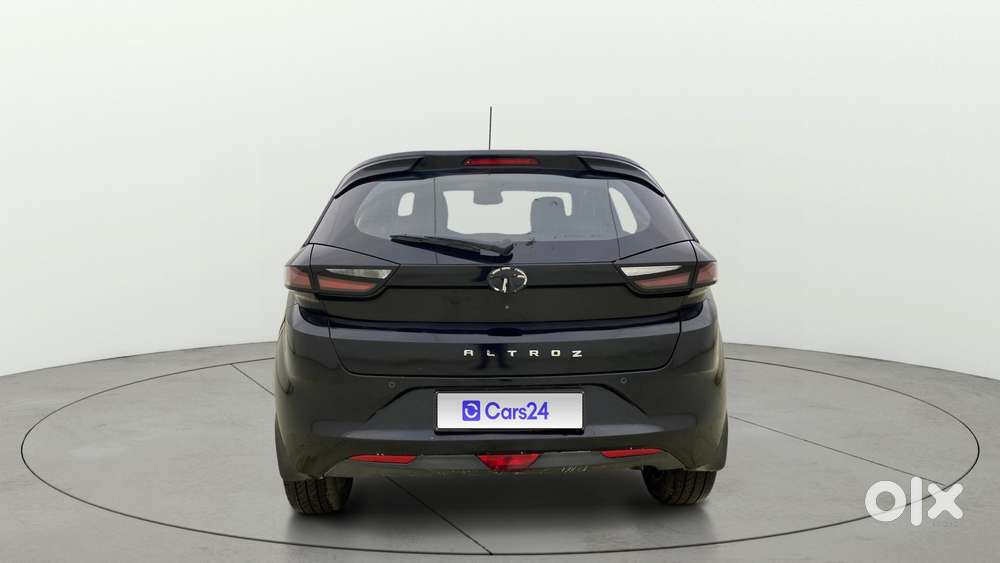 Tata Altroz 1.2 Xza Plus Dark Edition Dct, 2023, Diesel