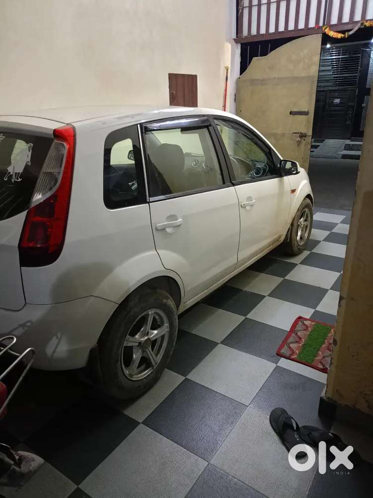 Ford Figo Diesel Titanium 2012