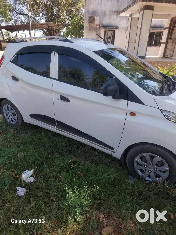 Hyundai Eon Magna Sports 2017 Edition