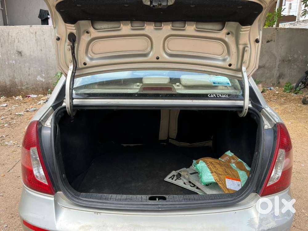 Hyundai Verna 2010 Petrol 95000 Km Driven
