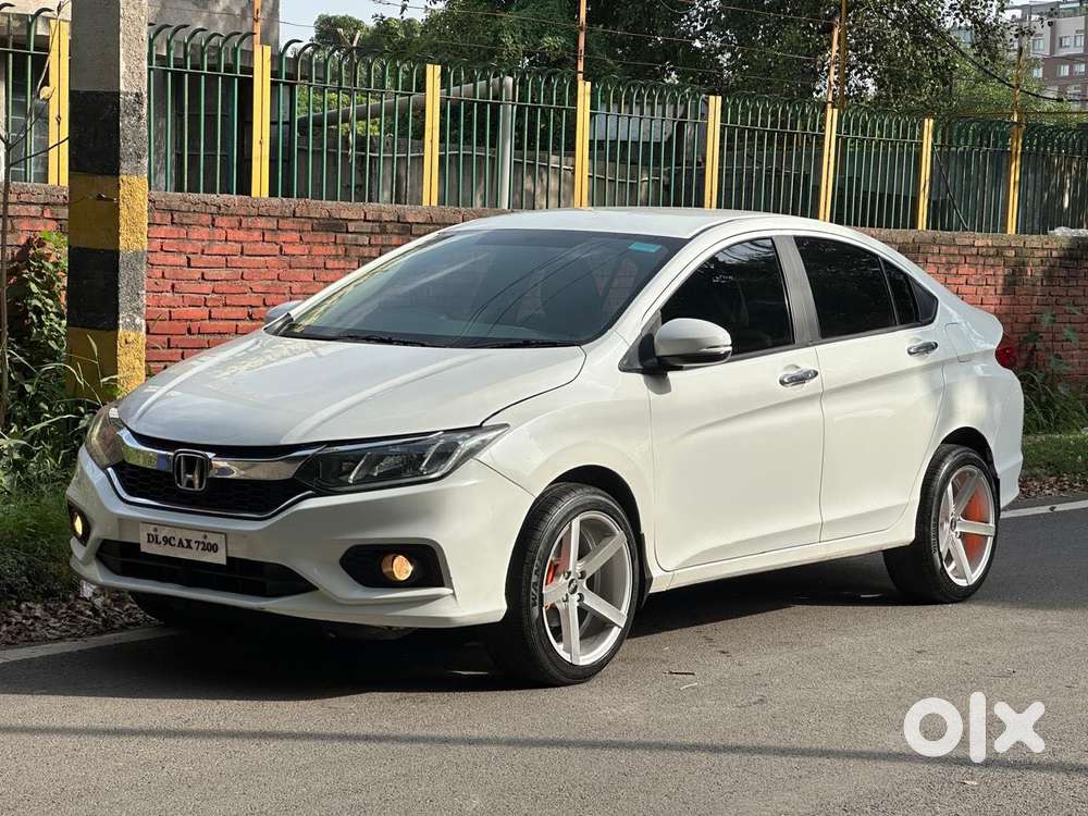 Honda City V Mt Sunroof, 2021, Petrol