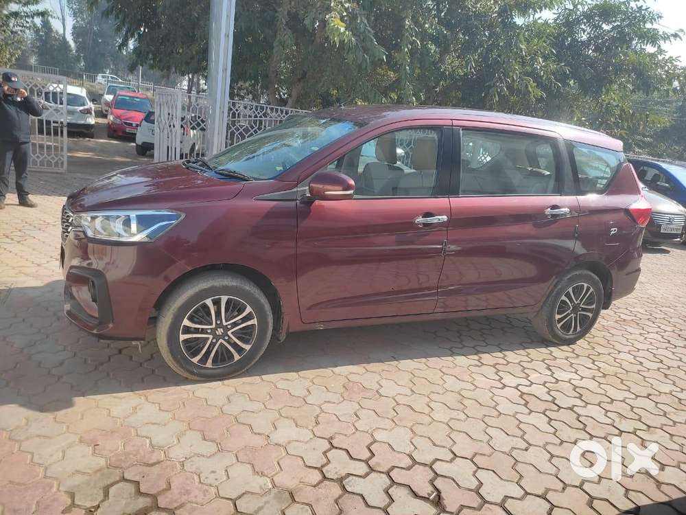 Maruti Suzuki Ertiga Zxi Plus Shvs, 2022, Petrol