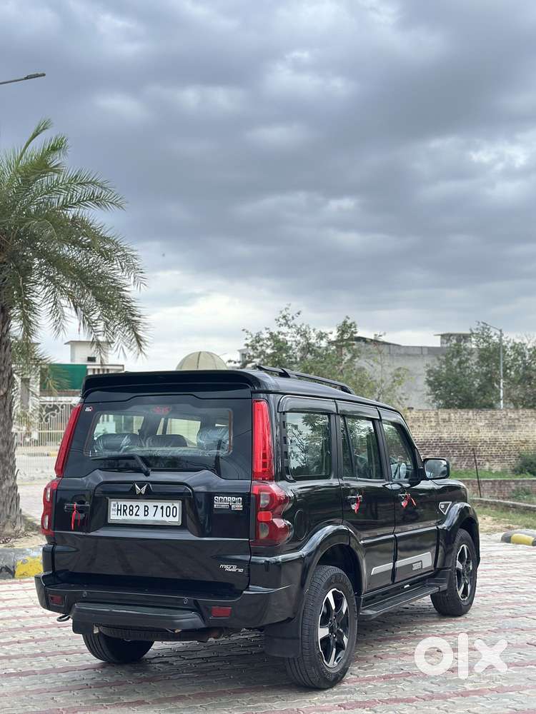 Mahindra Scorpio Classic 2.2 S 11 Mt 7 Str, 2022, Diesel