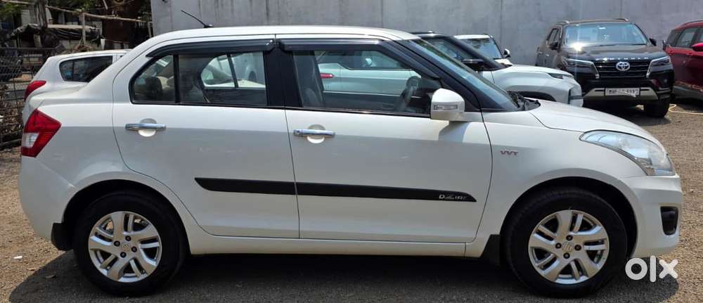 Maruti Suzuki Swift Dzire 1.2 Zxi Bsiv, 2014, Petrol