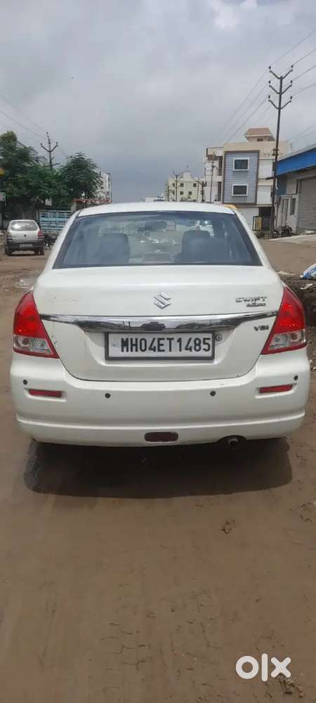 Maruti Suzuki Swift Dzire 2011