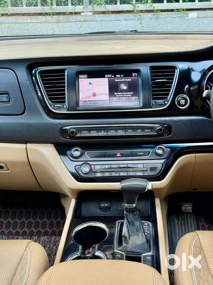 Kia Carnival Limousine Plus 7 Str, 2021, Diesel