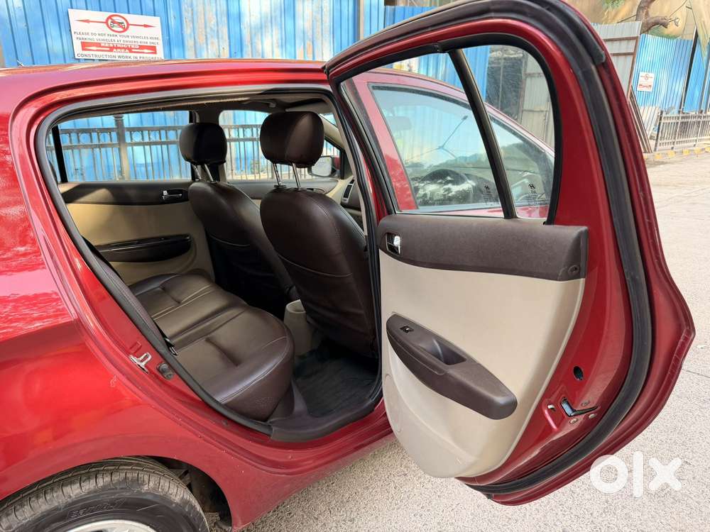 Hyundai I20 2010-2012 1.2 Sportz, 2011, Cng & Hybrids