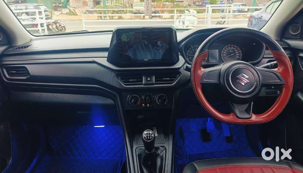 Maruti Suzuki Brezza 1.5 Lxi Smart Hybrid, 2022, Petrol