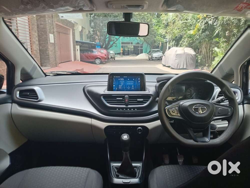 Tata Altroz Xm Plus Petrol, 2023, Petrol