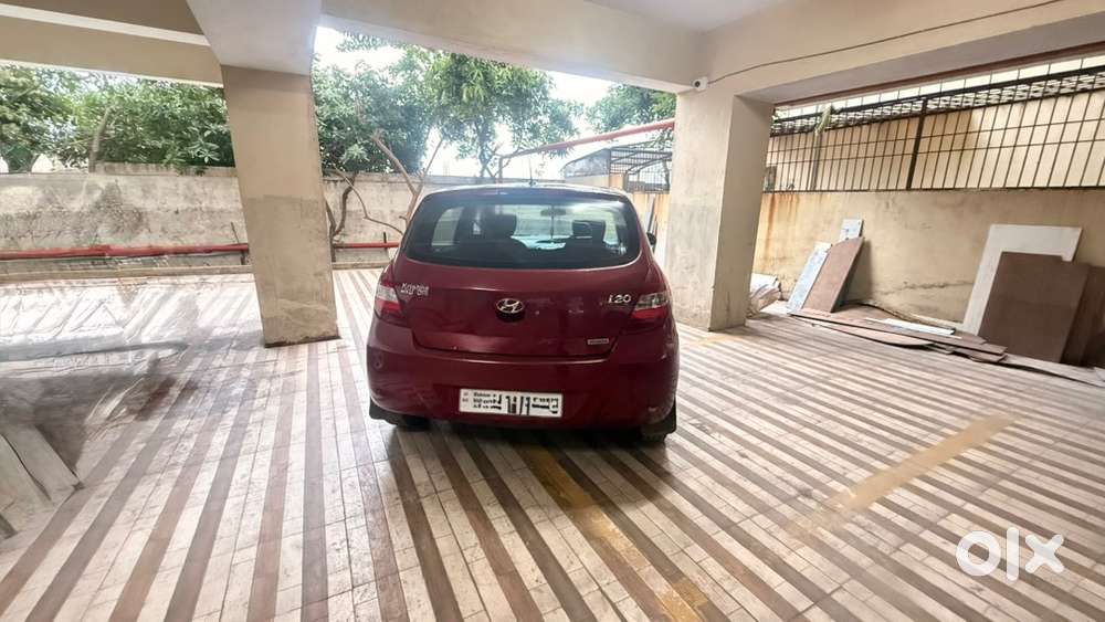 Hyundai I20 Magna Petrol 2011
