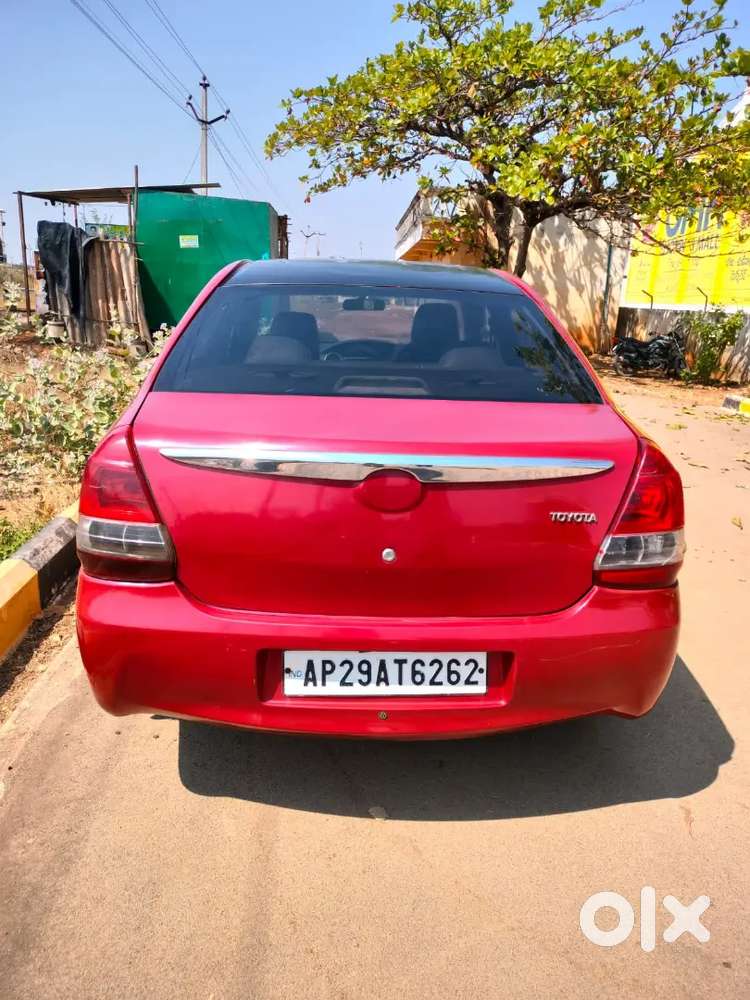 Toyota Etios 2013 Petrol 123000 Km Driven
